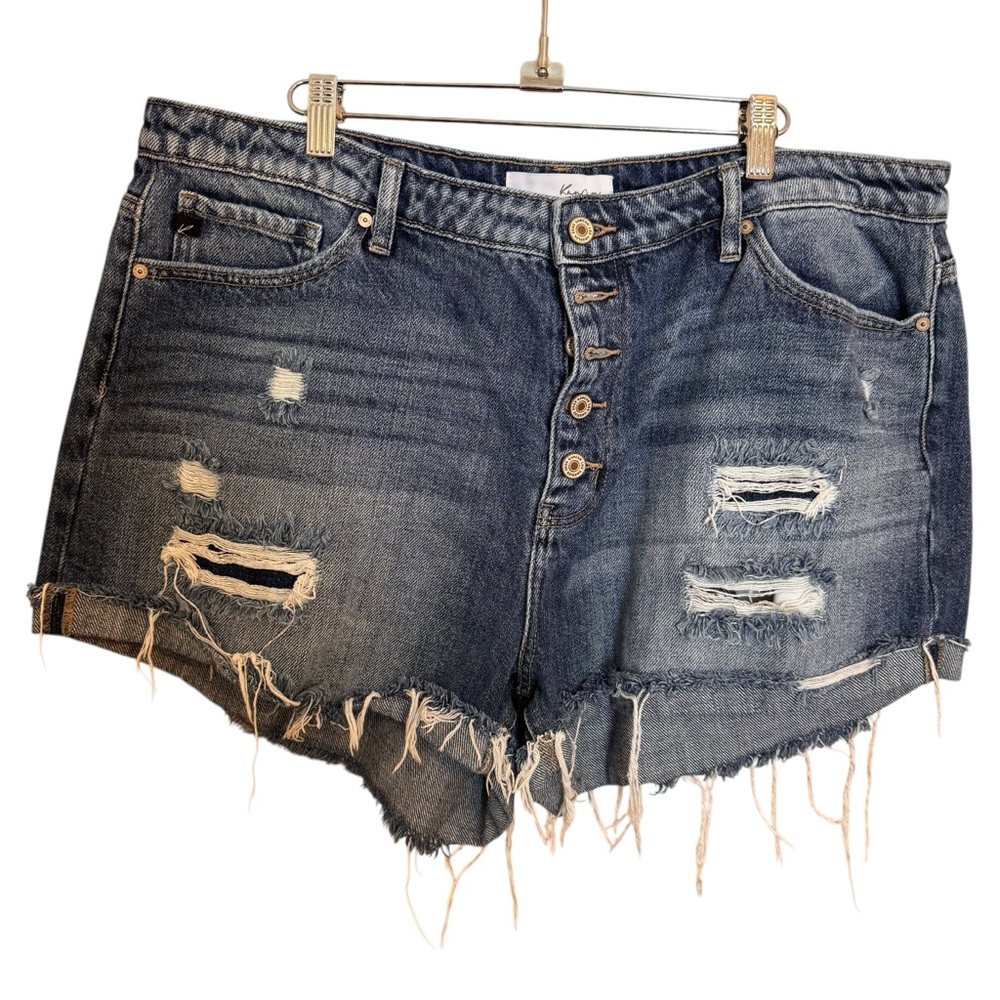 NWOT KanCan Distressed Denim Jean Shorts 2XL